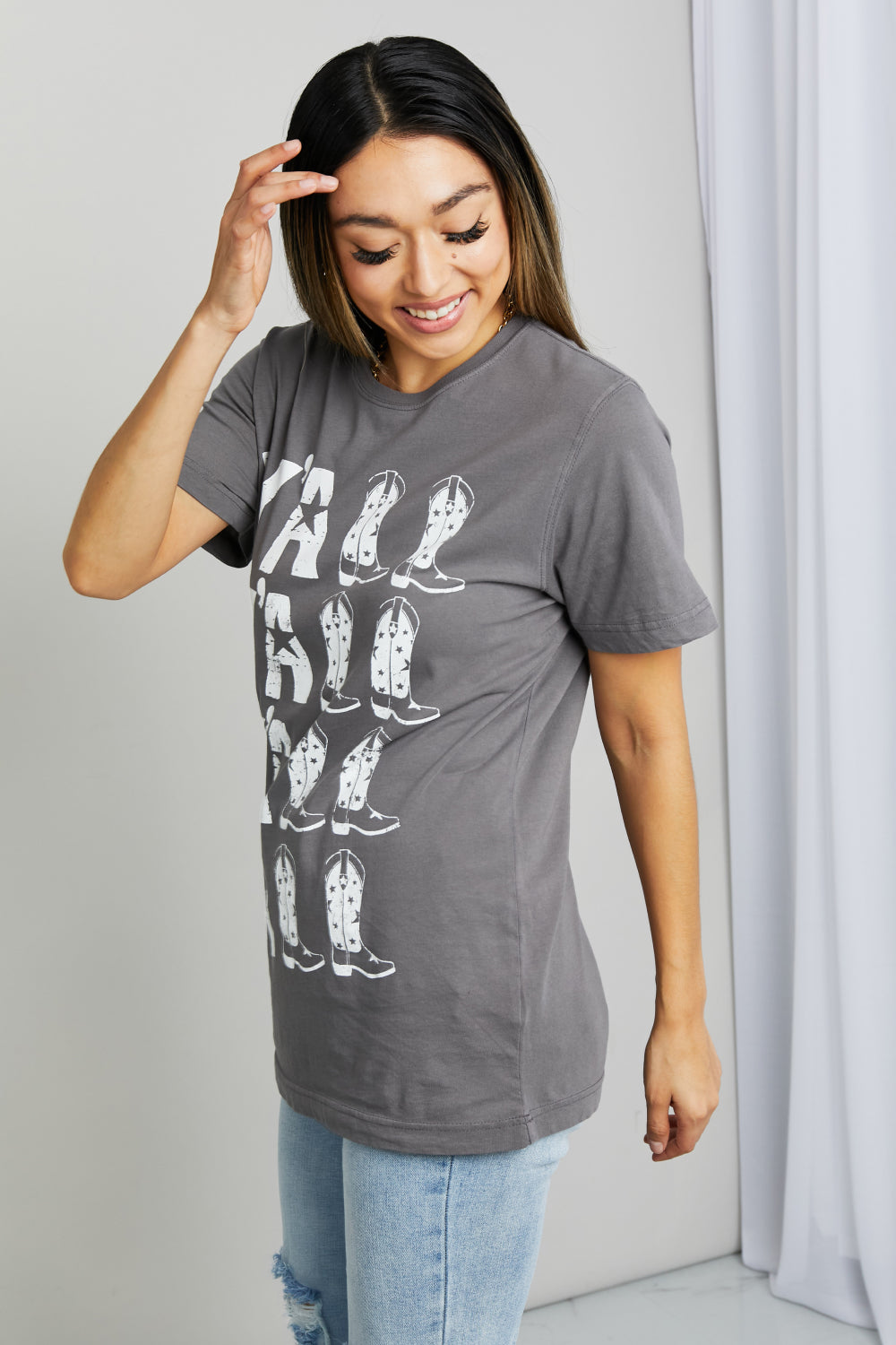 DEANA Graphic Tee