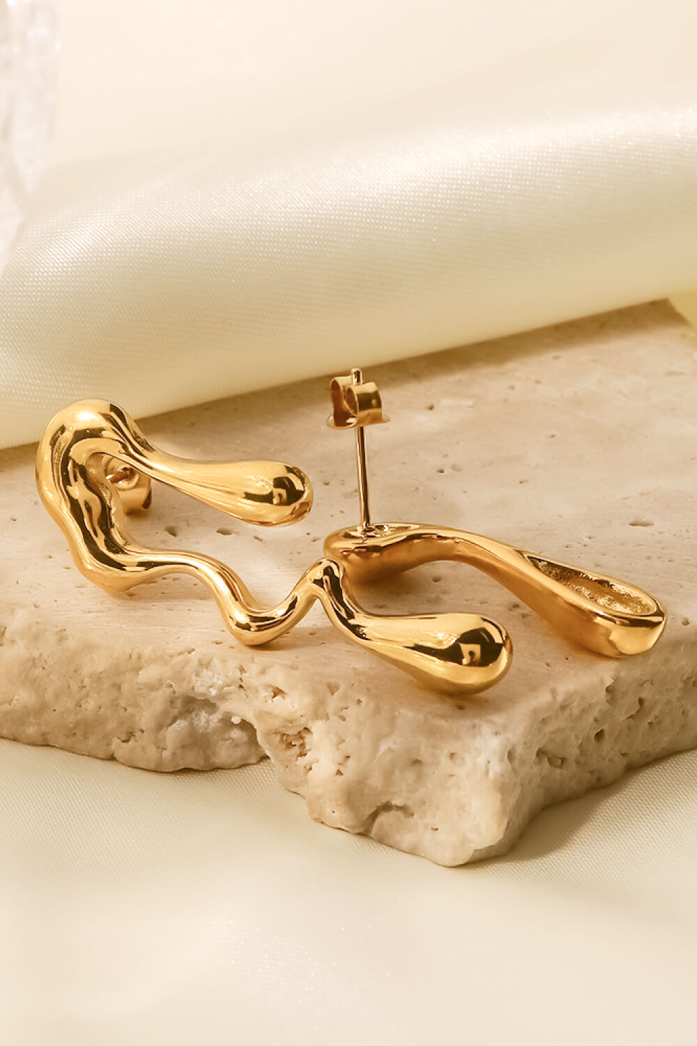 It’s Called Drip 18K Gold Plated Mismatched Earrings